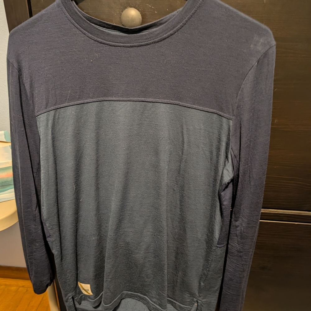 Tracksmith Off Roads Long Sleeve Men's Size S